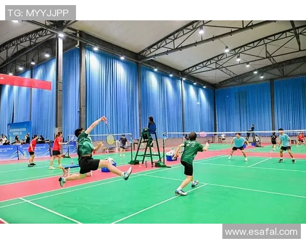 重庆羽毛球队在邀请赛中的比赛经验与表现分析